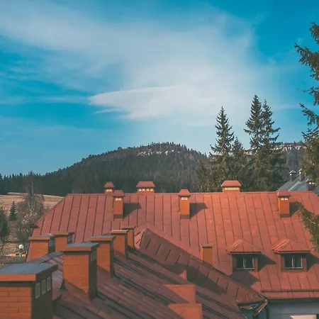 Aparthotel Dworek 3*