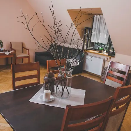 Aparthotel Dworek 3*