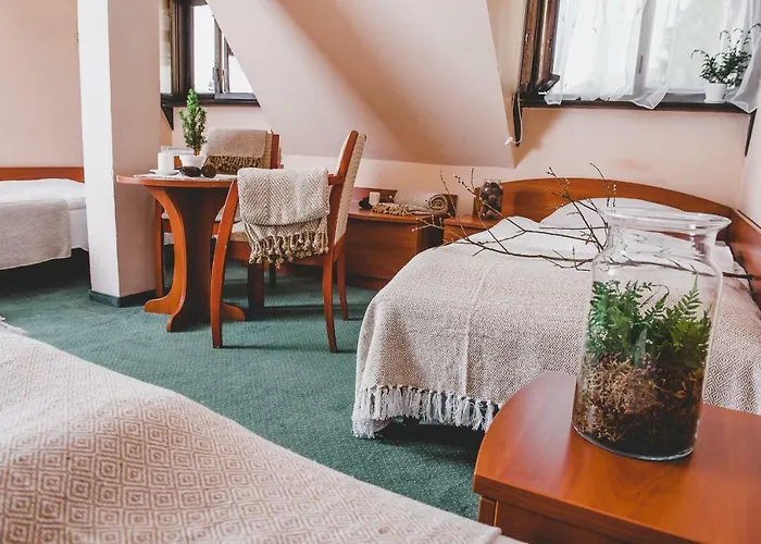 Dworek Aparthotel Karlow